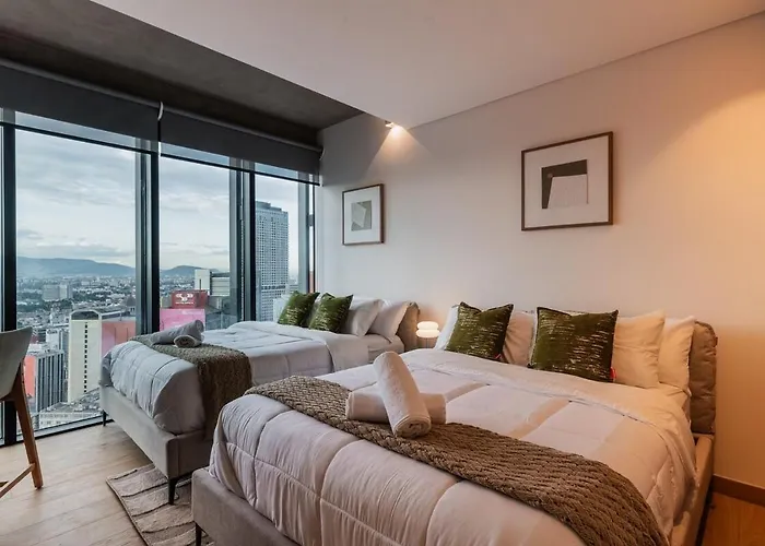 The R Line I Ut Skyline I Views & Pool Apartamento